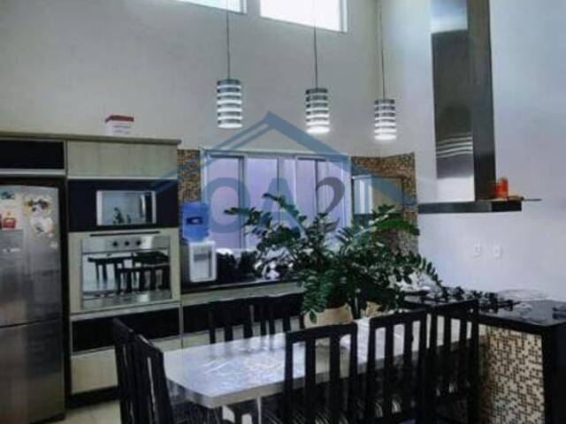 Casa em condomínio para Venda em Piratininga - 4